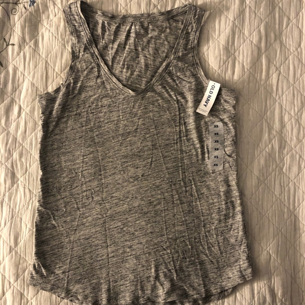 🎉NWT Old Navy tank top